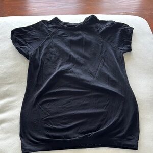 Athleta Black Short Sleeve Tee Casual Comfort
